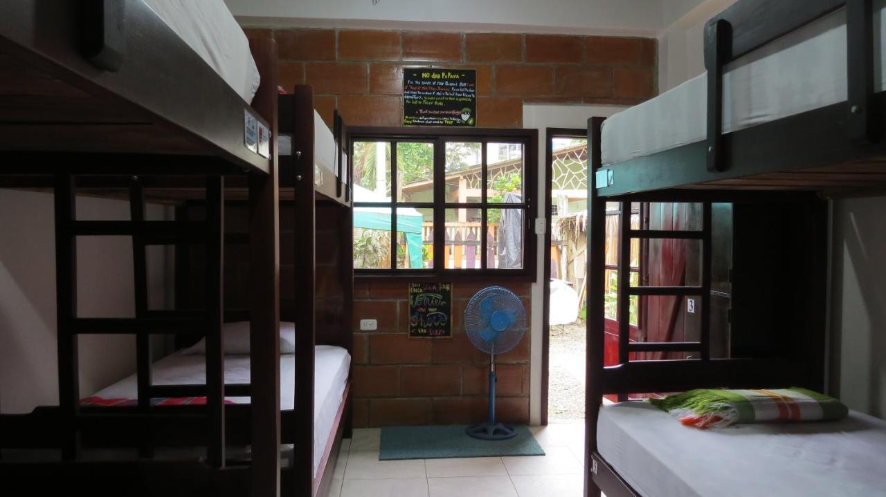 Esperanto Bed & Breakfast Surf Hostel Монтаньїта Екстер'єр фото
