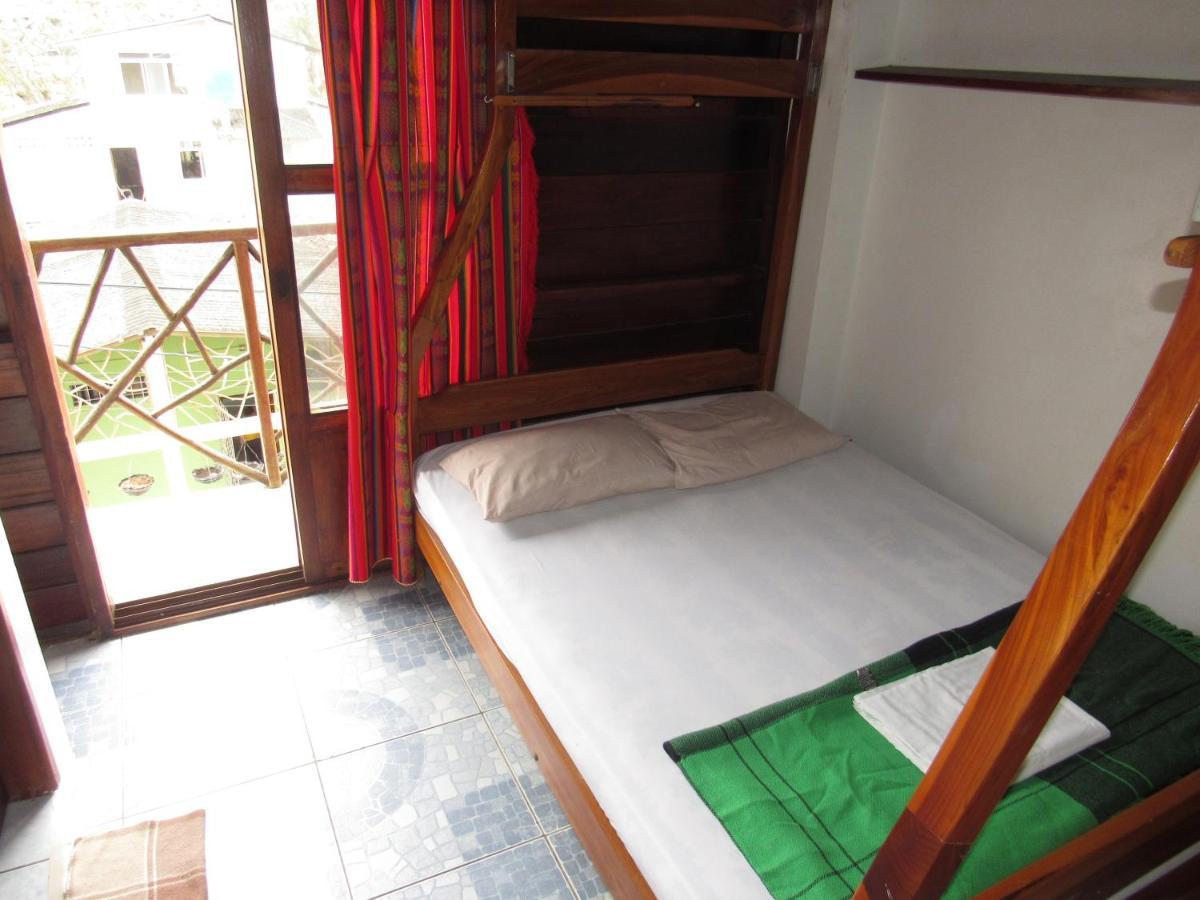 Esperanto Bed & Breakfast Surf Hostel Монтаньїта Екстер'єр фото