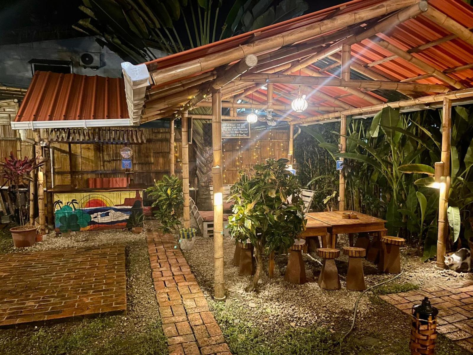 Esperanto Bed & Breakfast Surf Hostel Монтаньїта Екстер'єр фото